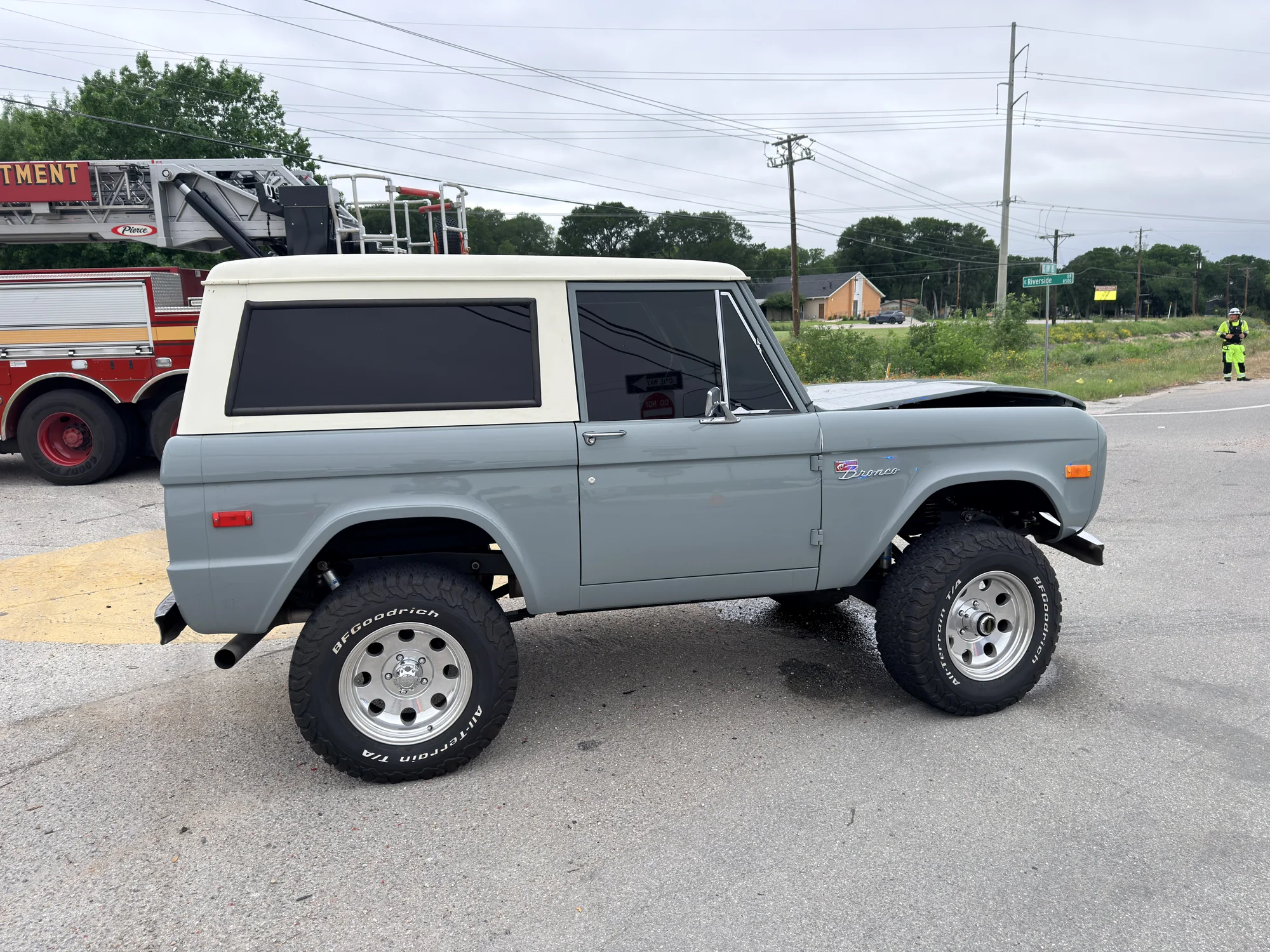 Bronco profile